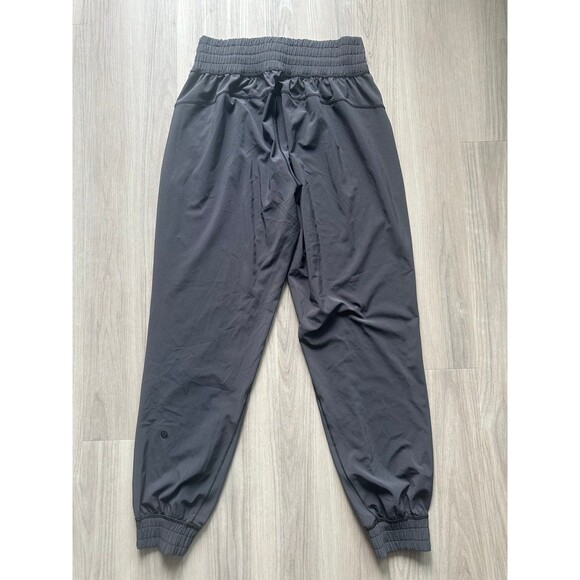 Lululemon Sun Setter Jogger 28” black size 6 - Picture 2 of 3
